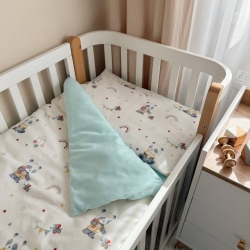 Set de lenjerie pentru pătuț bebeluș 3 piese cu design Panda